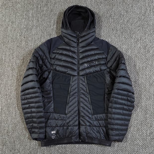 블랙야크 바코시 BAC 테크 믹스다운 패딩
