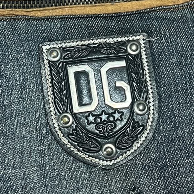 실착) Dolce & Gabbana 아카이브 DG 실드 로고 지퍼 데님