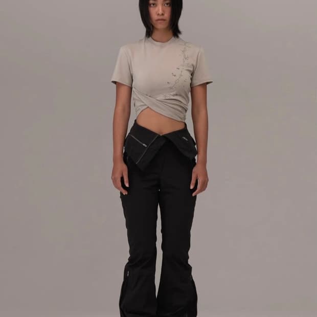 Hyeinseo TWISTED T-SHIRT 0사이즈 택있는 새상품