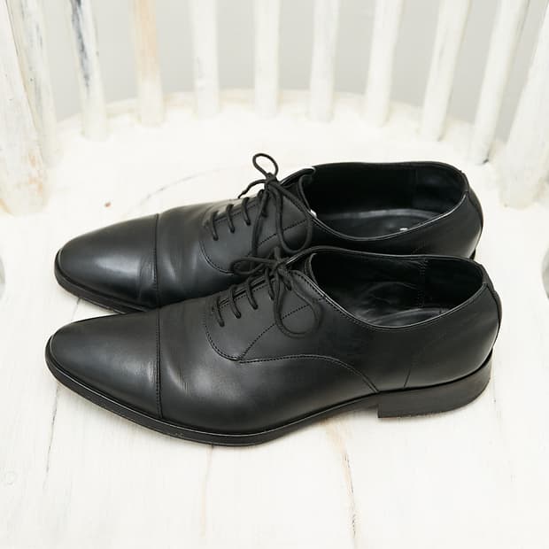 Toe Cap Oxford Shoes