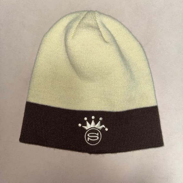 Stussy crown beanie / beige