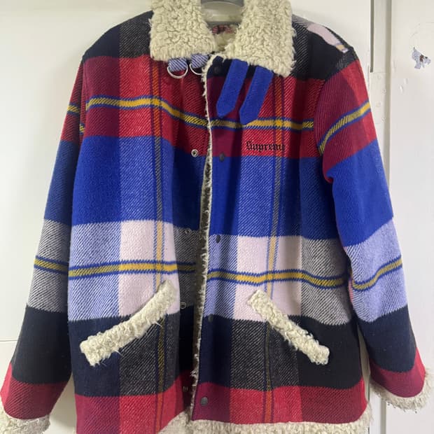 슈프림 플레이드 셔링 봄버 자캣 FW17 