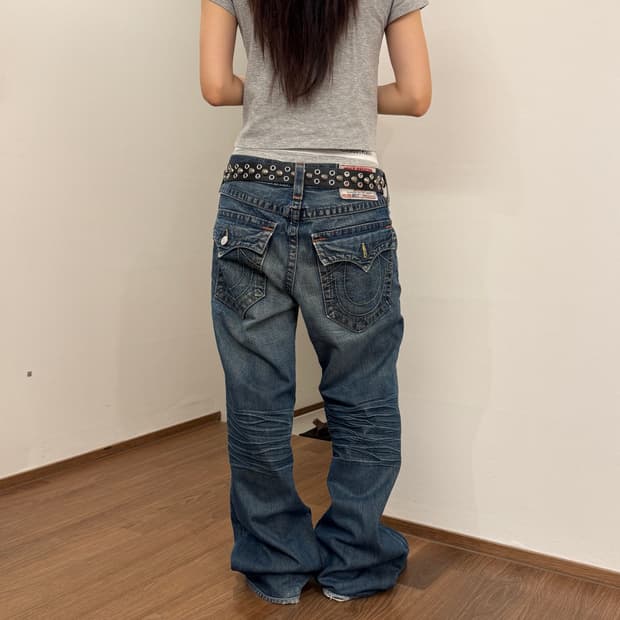 트루릴리젼 빌리 부츠컷 데님 32