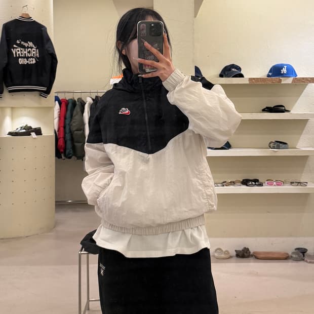 나이키 투톤 나일론 바람막이 U991