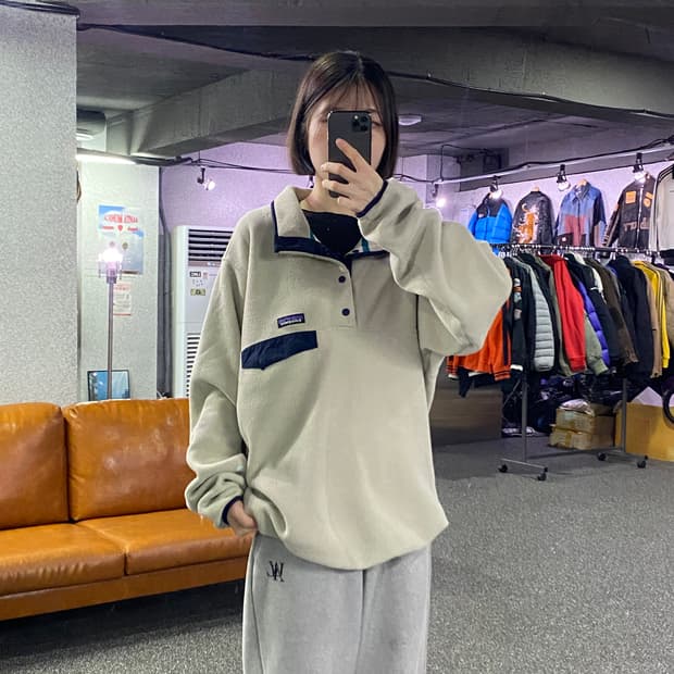 파타고니아  신칠라 스냅티 플리스 풀오버 B3884