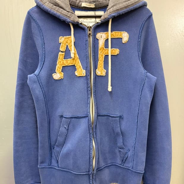 Abercrombie & Fitch 아베크롬비 앤 피치 블루컬러 빅로고 
