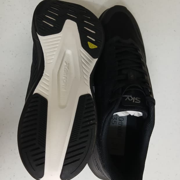 다이나핏 운동화 스카이스피드 넘버원 290mm 새상품