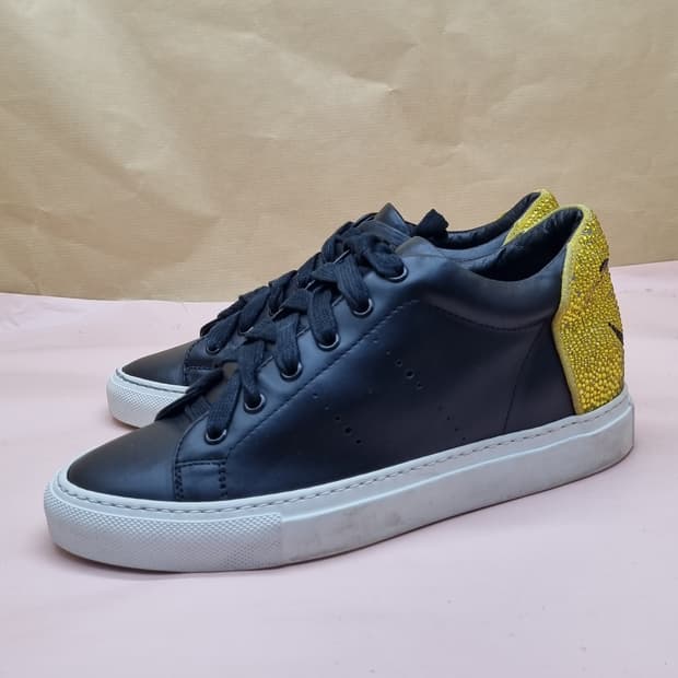 알베르토페르마니 블랙 레더 스니커즈 240