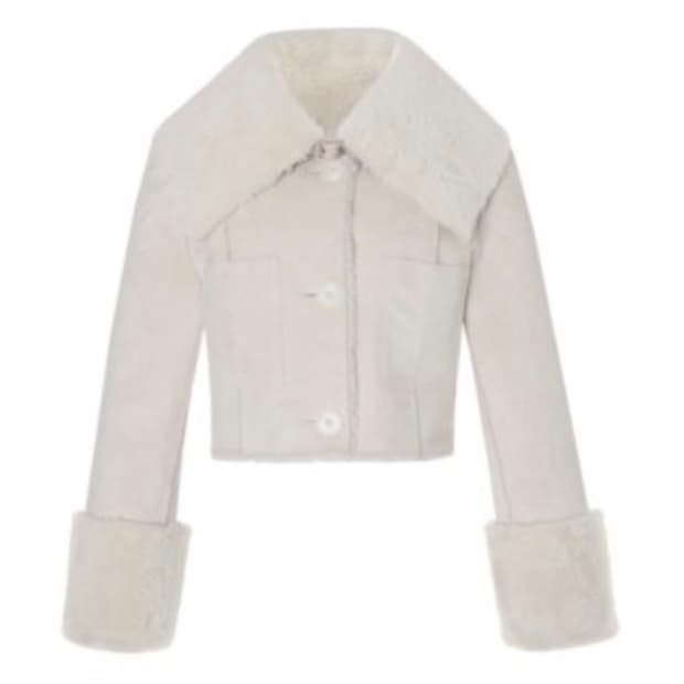 낫유어로즈 리버시블 세일러 무스탕