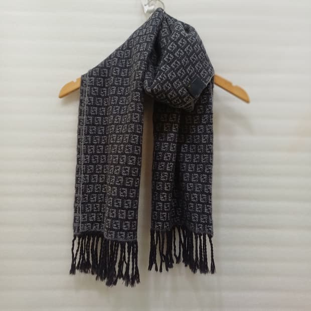 이태리정품 펜디 울 로고 머플러 목도리 남성 여성 사랑봉봉