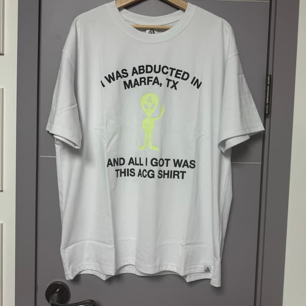 나이키 acg 드라이핏 반팔티 L / XL /2xl 블랙, 화이트 새상품