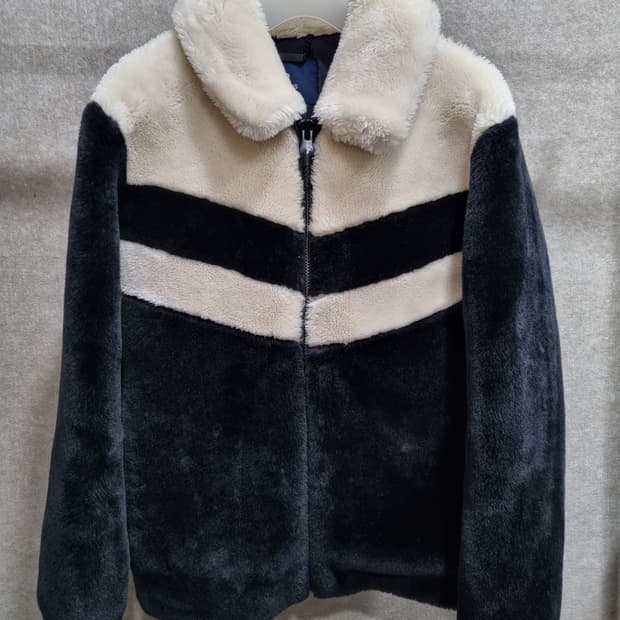 여성 90 헤지스 골프웨어 에코퍼 자켓