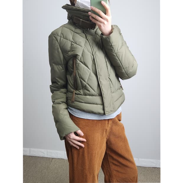 다운 퀼팅 하이넥 패딩