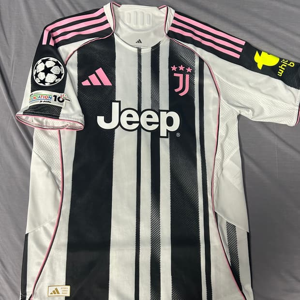 25/26 유벤투스 홈 어센틱 유니폼