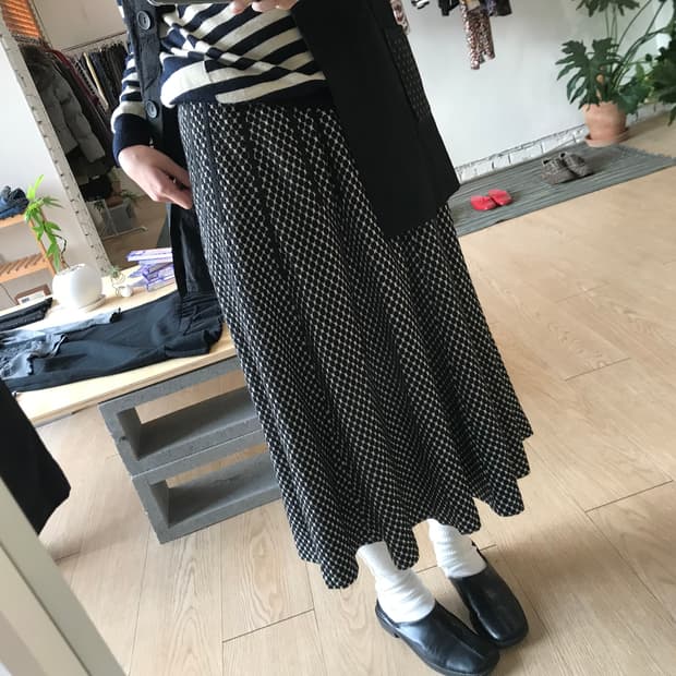 Vintage dot skirt