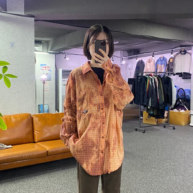 디스이즈네버댓 그라데이션 체크 오렌지 셔츠 B4395