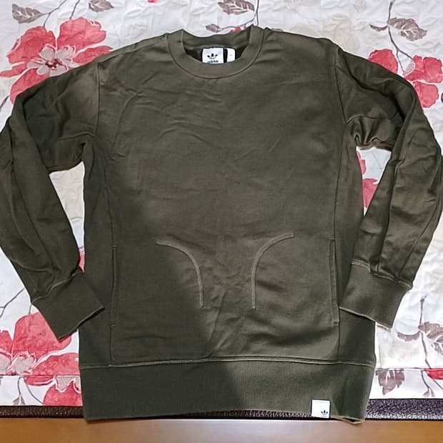 아디다스 맨투맨 95 가슴52 기장69