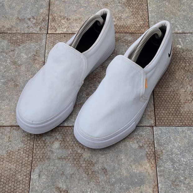 (235)나이키 코트 로얄 ac 슬립온 