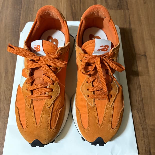 뉴발란스 327 빈티지 오렌지