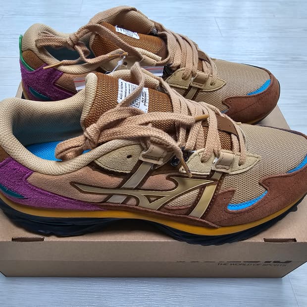 미즈노×디가웰 웨이브 라이더 베타 280mm 새상품