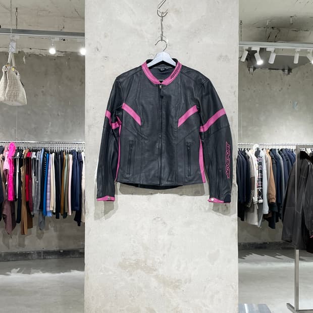 AGV 스포츠 블랙 핑크 파이핑 바이커 레더 자켓