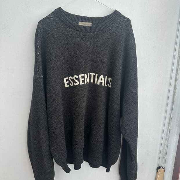 에센셜 니트 사이즈L 