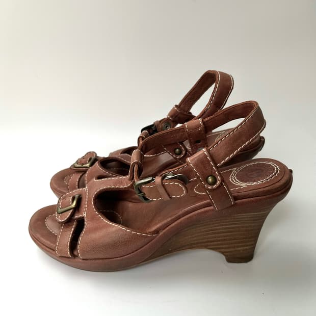 Vintage wedge