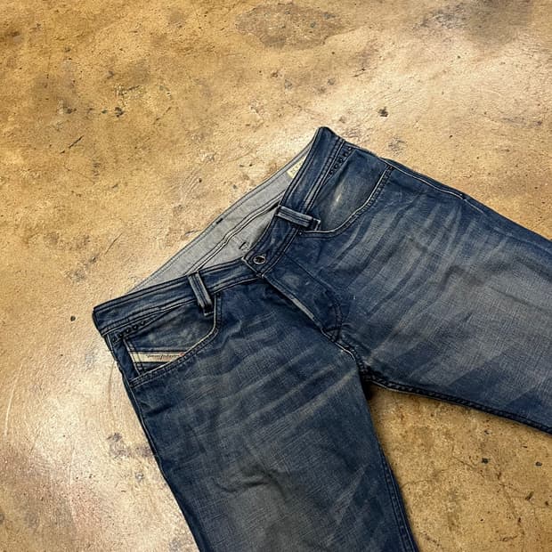 [정품/33] 디젤 DIESEL 데님 청바지 b16