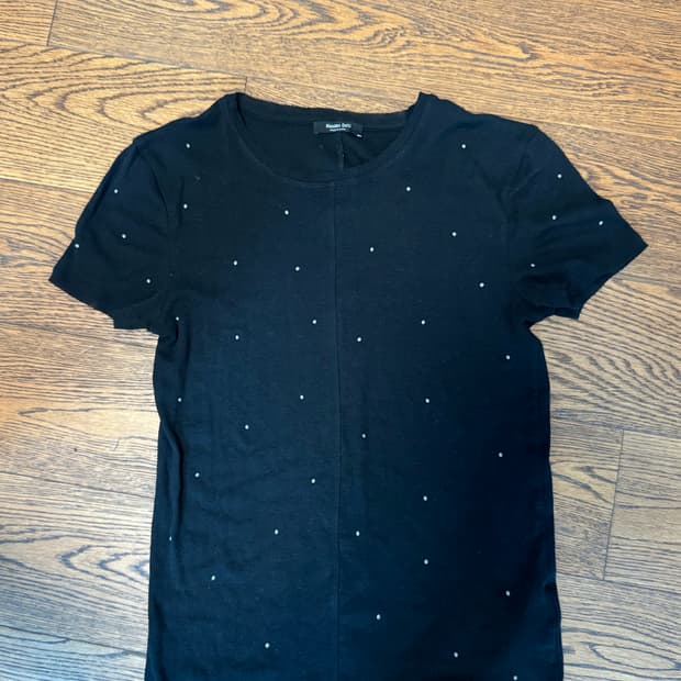 Massimo Dutti 블랙 티셔츠 s