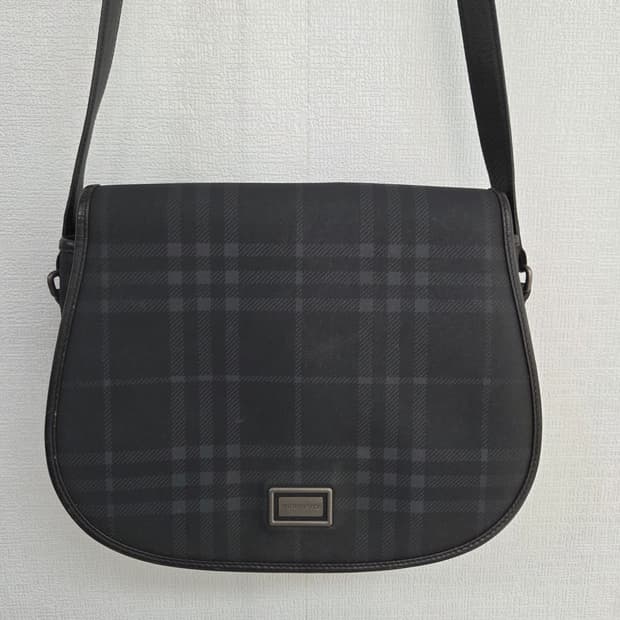 버버리 노바체크 크로스백