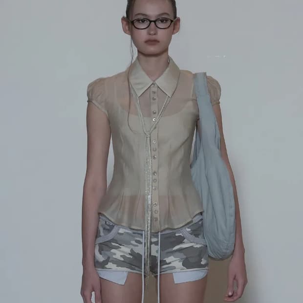 스컬프터Sheer Pleated Hem Blouse쉬어블라우스