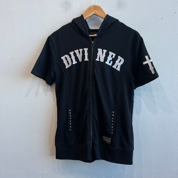 Diviner JAPAN 락펑크 스터드 하프 후드집업 
