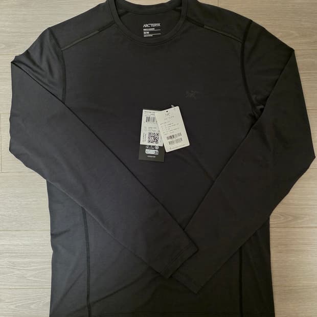 (새상품)아크테릭스 모투스 크루 LS Black M/M (FW23)
