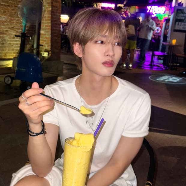 제 노예 팝니다