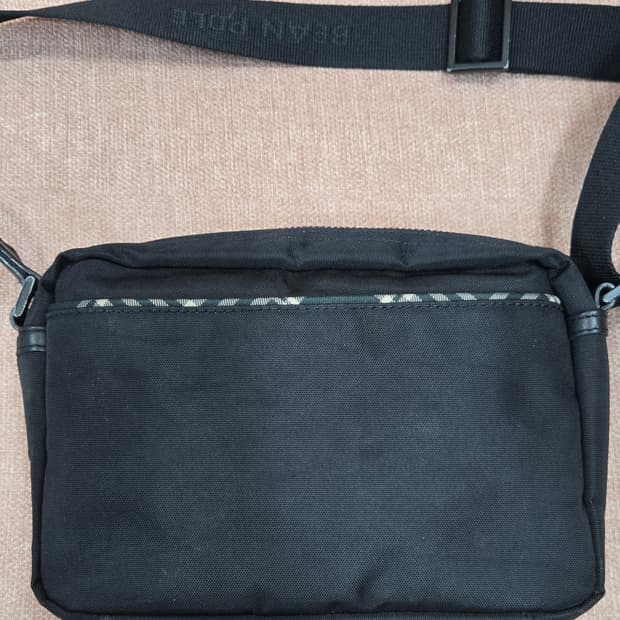 빈폴 남녀 크로스백 메신저백