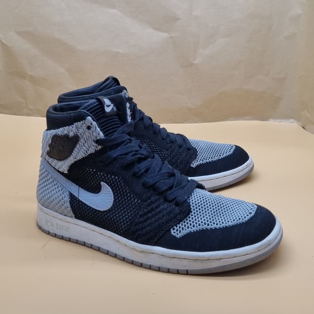 나이키 조던1 레트로 플라이니트 하이탑255.