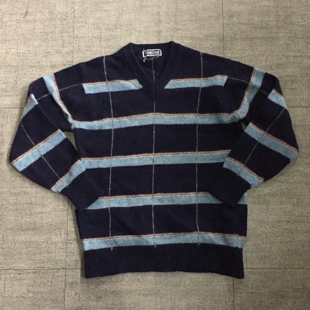 일본빈티지 Westcoast 올드스쿨아메카지 스트라이프 브이넥 니트스웨터