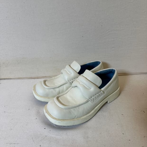 CAMPER PADDED LOAFER WHITE