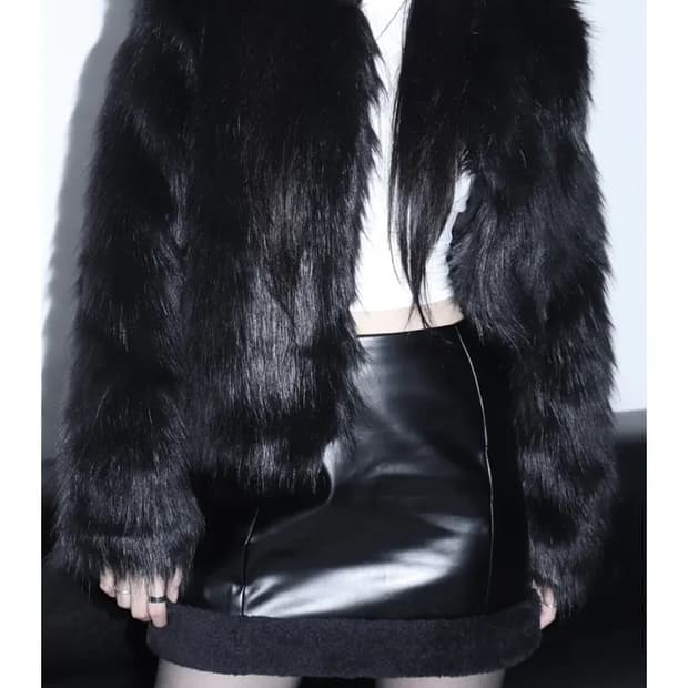 블랙 페이퍼 퍼 자켓