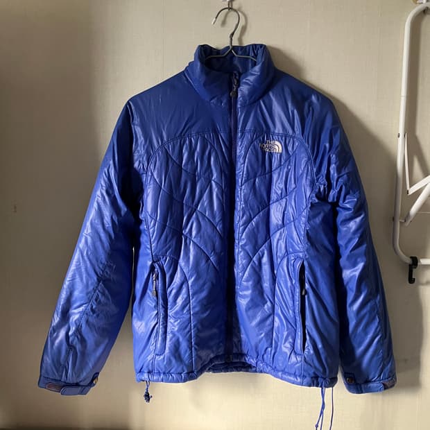 노스페이스 경량 패딩
