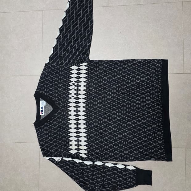 휠라 빈티지 니트