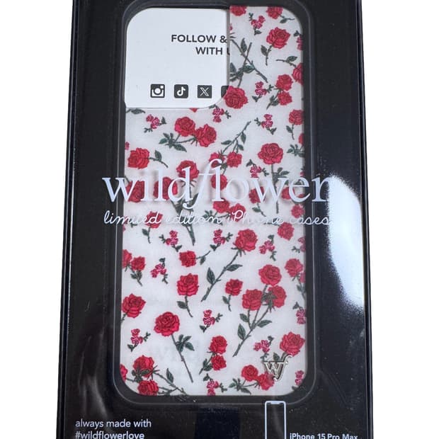 와일드플라워 WILDFLOWER 아이폰 15 프로 맥스 레드로즈