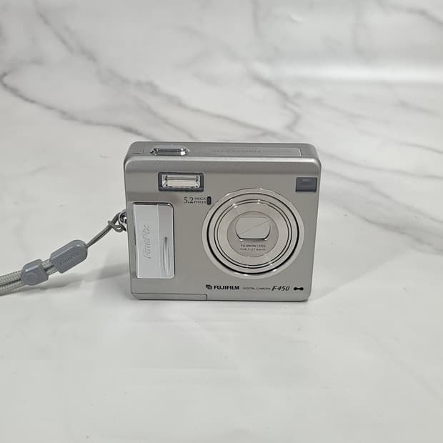 ๋ ์ด! ํ๋ฆ๊ฐ์ฑ) ํ์งํ๋ฆ ํ์ธํฝ์ค Finepix F450 ๋นํฐ์ง ๋์นด