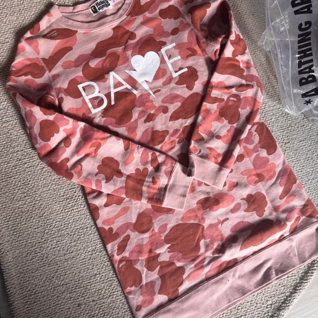 베이프 1st카모 핑크 크루넥 원피스