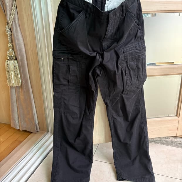 GAP cargo pants 