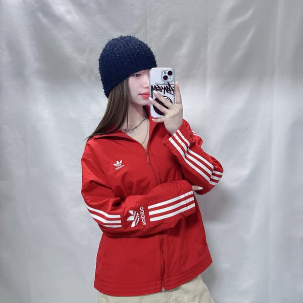아디다스 레드 삼선 바람막이 