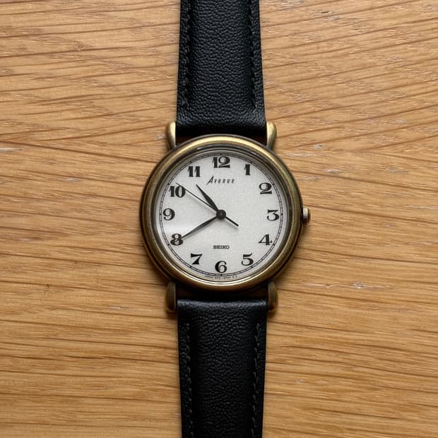 1980s Avenue Antique Brass Quartz