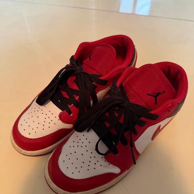 조던 1 로우 화이트 짐레드 블랙