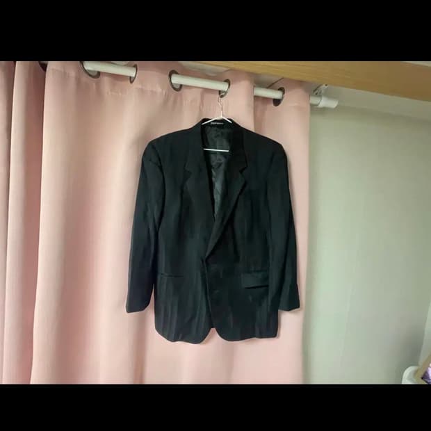 입생로랑 정품 블랙 스트라이프 자켓