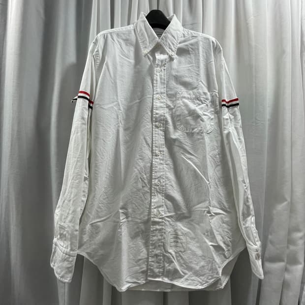 톰브라운/ 트리콜로 암밴드 화이트 셔츠/ 3